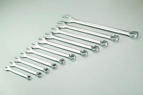 Комбинированный гаечный ключ с пескоструйной обработкой